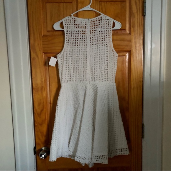 NWT Olive & Oak white eyelet skater fit sleeveless dress - Picture 4 of 4